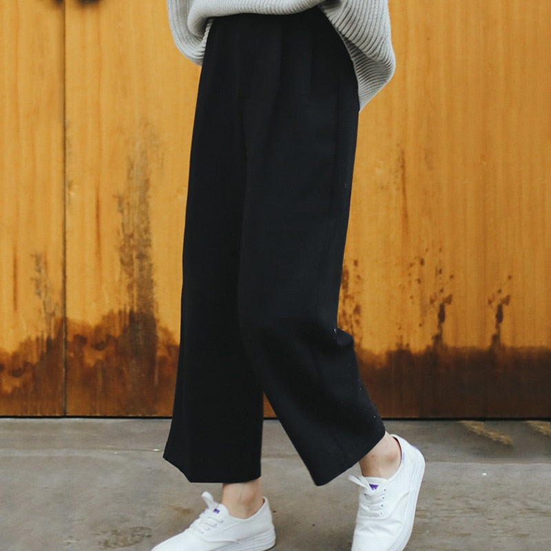 Women's Black High Waist Pleated Wide Pants